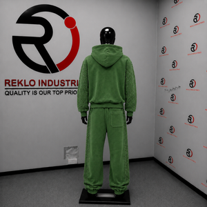 Ensemble de survêtement vert en velours pour femme, sweat à capuche zippé et pantalon large, deux pièces, avec strass, en velours de luxe, style streetwear décontracté, coupe jogging - Product Image 4