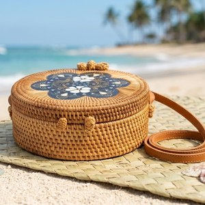 Eco Style Round Rattan Handbag for Women Handmade Woven <b>Summer</b> <b>Bag</b> for Beach and Casual Use Fashion - Product Image 3