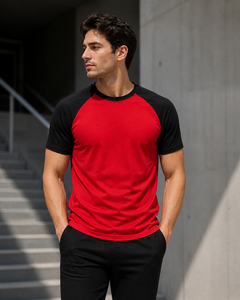Camiseta de manga raglán, mezcla de algodón premium, mangas deportivas en contraste, ajuste transpirable y costuras duraderas para uso diario. - Product Image 6