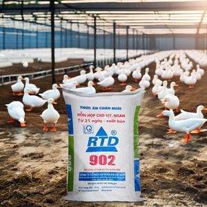 Sacs en plastique de sac d'emballage tissés par pp de haute qualité de 25kg le meilleur choix du Viet Nam pour l'alimentation imprimée flexographique de couleur - Product Image 4