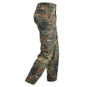 Los pantalones de camuflaje ligeros del uniforme alemán están diseñados para brindar comodidad en climas cálidos, son transpirables y fáciles de usar durante mucho tiempo. - Product Image 3