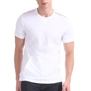 Nouveaux hauts polyvalents pour hommes en coton et polyester 220 g/m² respirants, décontractés pour le quotidien, t-shirt confortable à coupe classique et durable - Product Image 1
