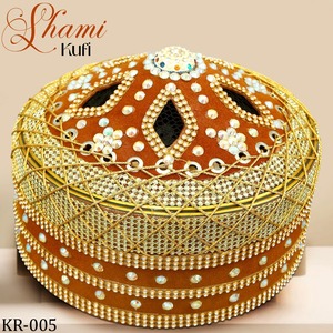 หมวกซาอิฟี KR-005 ทำมือสุดหรู ผ้ากำมะหยี่โมดอลและกระดาษแข็ง หมวกอิสลามสำหรับผู้ใหญ่ สวมใส่สบายในฤดูใบไม้ร่วง ขายส่งจำนวนมาก รับผลิตแบบ OEM - Product Image 5