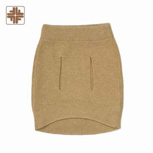 Suéter para Perro de Algodón Orgánico Sostenible, Estilo Moderno Clásico, Color Verde Lima/Aceituna, para Primavera - Product Image 5