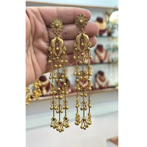 Boucles d'oreilles pendantes en moissanite de qualité supérieure, plaquées or, élégantes, pour femmes et filles, tendance, pour les soirées - Product Image 2