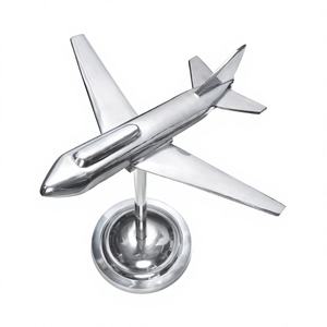 จัมโบ้เจ็ทหรือควีนออฟเดอะสกายส์เป็นเครื่องบินโดยสารลำตัวกว้าง และเป็นเครื่องบินลำตัวกว้างลำแรกที่ใช้สำหรับตกแต่งบ้าน - Product Image 1