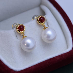 ต่างหูมุกน้ำจืดสีขาว 10-11 มม. เงินแท้ S925 รุ่นเกาหลี แสงเงาสวยงาม มีตำหนิเล็กน้อย สำหรับผู้หญิง - Product Image 2