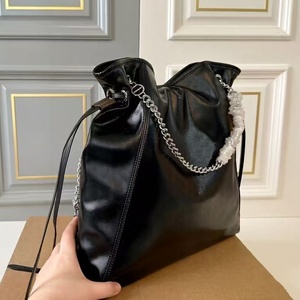 Waterproof Quilted <b>Drawstring</b> Bucket Tote <b>Bag</b> Luxury Designer <b>Large</b> Capacity Soft Chain Shoulder Handbag - Product Image 2