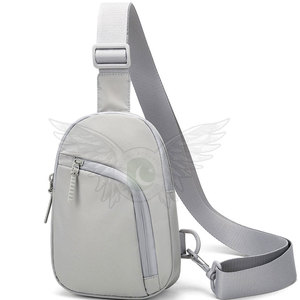 Bolsa de Cintura con Cierre de Cuero - Almacenamiento Elegante para Viajes, Deportes y Uso Diario - Product Image 3
