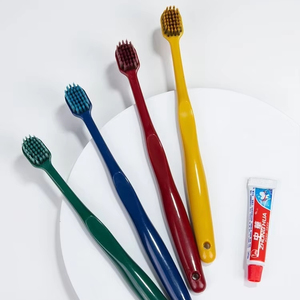 Brosse à dents jetable Lotus Hotel, nouvelle collection, pour la vente en gros, présentoirs pour supermarchés <span class=keywords><strong>et</strong></span> vendeurs de rue, brosse à dents portable pour adultes à poils souples - Product Image 1