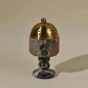 Porta Incienso de Mármol Rojo Oscuro con Base Cónica, Sección Cilíndrica, Tapa de Cúpula Perforada, Diseño Redondeado, Pieza Ornamental - Product Image 4