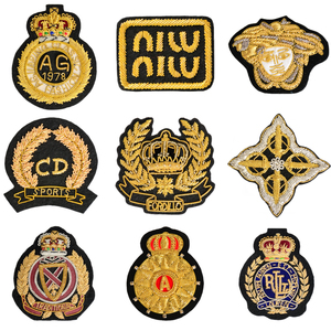 Insignias y Parches Bordados a Mano con Hilo de Bullion, OEM, Personalizados, de Alta Calidad, Proveedor de Tamaños Personalizados, Cobre para Blazer - Product Image 6