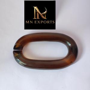 Cadena de Resina Decorativa Moderna Hecha a Mano, Elegante Adorno Colgante para Hogar, Oficina y Colección de Regalos - Product Image 6