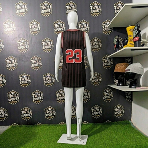 Maillot de basketball personnalisé : Créez vos propres maillots par sublimation, unisexe, à séchage rapide, respirant, 100 % polyester, haut de gamme - Product Image 4