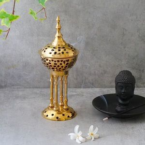 Brûleur d'encens décoratif en métal de style antique, écologique, pour aromathérapie, encens indien, méditation à domicile, temple spirituel - Product Image 1