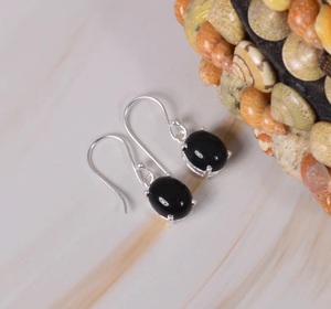 Pendientes Colgantes de Plata de Ley 925 con Ónix Negro Natural, Joyería de Moda Hecha a Mano, Regalo para Ella - Product Image 2