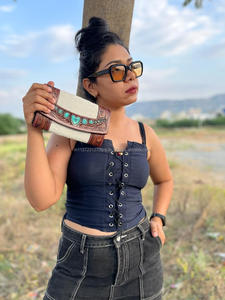 Nuevo estilo occidental Hair On Hide Colorful Hand Tooled Leather Clutch Mujeres Diseñado Monedero Venta caliente Tooled Leather Carteras únicas - Product Image 2