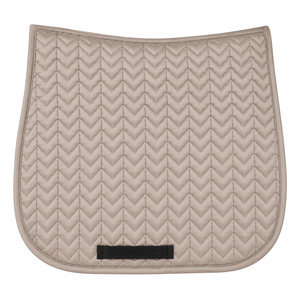 Manta de Silla de Montar de Lujo de Satén Acolchada para Equitación, Tela Transpirable de Poliéster de Secado Rápido y Absorción de Impactos - Product Image 1