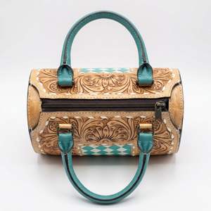 กระเป๋าหนังแท้ 100% ลายแกะสลักดอกไม้สไตล์ตะวันตก  กระเป๋าถือขนาดเล็ก  กระเป๋าเดินทางคุณภาพสูงสำหรับผู้หญิง - Product Image 3