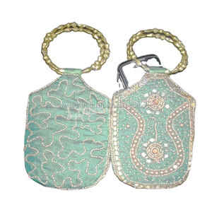 Sac à téléphone portable élégant brodé, sacoche pour téléphone portable, pochette élégante faite à la main, bandoulière réglable pour femmes - Product Image 2