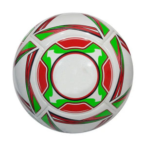 Ballon de football d'entraînement 2026 en PVC de haute qualité, durable, léger, couleur personnalisable, haute rétention d'air - Product Image 3