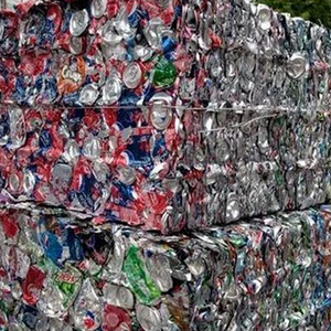 Déchets d'aluminium UBC à prix compétitif, feuilles de canettes de boisson usagées propres pour l'industrie mondiale du recyclage avec 1 % d'humidité - Product Image 3