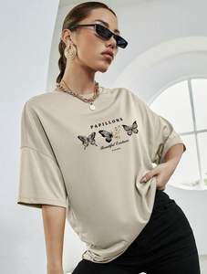 เสื้อยืดคอกว้างลายทางทรงสลิมฟิตผ้าโพลีเอสเตอร์/คอตตอนสไตล์สตรีทแวร์ราคาส่งถูกสำหรับผู้หญิง รับสกรีนโลโก้ แขนสั้นความยาวปกติ - Product Image 5