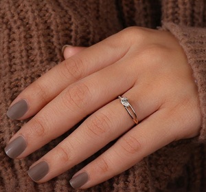Anillo de Compromiso de Diamantes Cultivados en Laboratorio con Corte Pera, Certificado IGI, VBSR-03, Oro Sólido Real de 10K, HPHT, 0.52CT, E, VVS2, Joyería Fina - Product Image 3