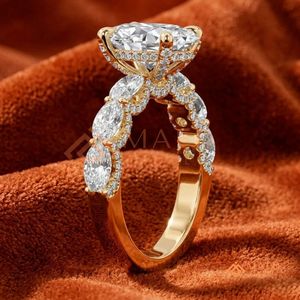Bague de fiançailles en diamant taille ovale avec sangle en diamant à griffes partagées – Bague de mariage en or jaune 14 carats - Product Image 2