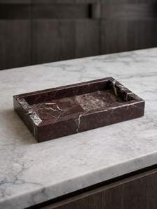 Plateau de service en marbre lourd pour usage professionnel en cuisine et présentation élégante sur table à manger - Product Image 4