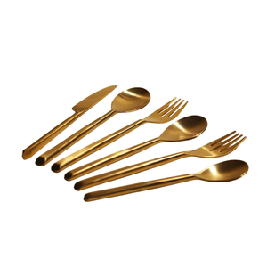 Ensemble de couverts en métal élégant avec manche fin de style royal, plaqué nickel noir, pour les mariages et les restaurants - Product Image 4