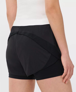 Shorts de course athlétiques respirants à taille haute pour femmes, avec poches larges, séchage rapide, shorts de yoga, vêtements de sport, shorts d'été pour femmes - Product Image 2