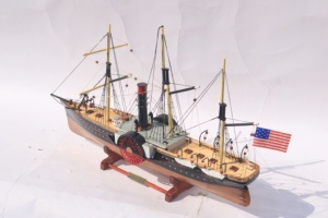 Maqueta de Barco de Madera Hecha a Mano - Réplica a Escala de Barco de Vapor Antiguo con Ruedas Laterales, Decoración de Escritorio, SS Central America - Product Image 6