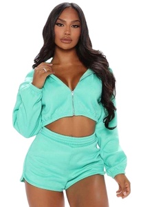 Sweats à capuche et shorts à fermeture éclair pour femmes taille élastique et cordon de serrage OEM ensembles de costumes d'été pour femmes vêtements de jogging décontractés OEM 2026 - Product Image 5