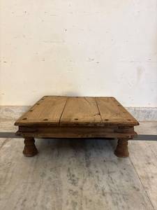 Mesa de Noche Bajot de Madera Maciza Hecha a Mano, Estilo Rajasthani Indio, Decorativa, Portátil, Ecológica y Duradera para Dormitorio o Sala de Estar - Product Image 5