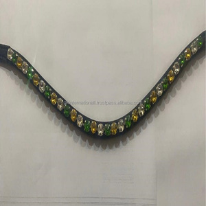 Bande de sourcils de cheval en cuir noir anglais de haute qualité sur mesure avec 1 rangée de cristaux vert clair et clairs Mega Bling Brow Band - Product Image 5