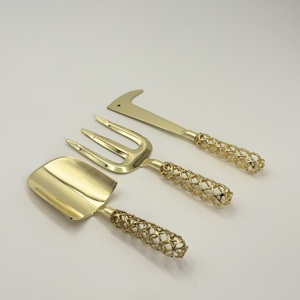 Juego de Herramientas de Jardinería de Tres Piezas con Mango de Metal para Interiores y Exteriores, Juego de Herramientas de Jardinería de Buena Calidad para Plantar - Product Image 4