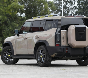 Jetour T2 2025, Auto Nuevo SUV con Motor de Gasolina 1.5T DCT, 4WD, Opciones de Combustible Híbrido 2.0T y Eléctrico, Todoterreno Gator T2 - Product Image 1