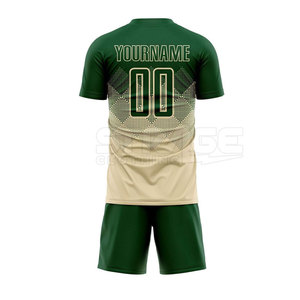 Uniforme de football personnalisé par sublimation, conçu avec un tissu en polyester léger, respirant, durable, coutures flexibles, coupe ajustée pour le match - Product Image 3