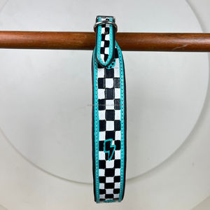 Vente en gros d'accessoires personnalisés pour collier de chien à carreaux en cuir véritable usiné pour les chiens de petite, moyenne et grande taille qui marchent - Product Image 6