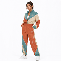 Ensemble 2 pièces : Blouson coupe-vent à capuche brodé et pantalon ample, style Y2K, collection Printemps, marque privée, vêtements de sport tendance