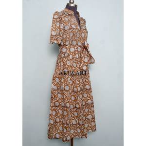 Robe midi élégante vintage à fleurs, tissu doux et confortable, idéale pour le bureau et les occasions professionnelles, design professionnel, coupe trapèze pour femme - Product Image 5