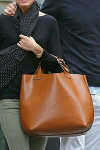 Elegante Bolso Tote de Cuero Genuino para Mujer - Product Image 3