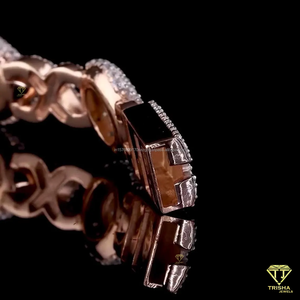 Esta pulsera de moissanita de lujo está hecha con piedras de claridad VVS de primera calidad que ofrecen un brillo intenso similar al de un diamante. - Product Image 4