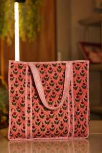 Sac à main en coton matelassé à fleurs roses de qualité supérieure, sac fourre-tout pour femmes, élégant, grande capacité, sac de transport écologique - Product Image 3