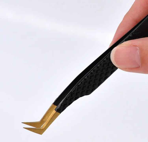 Professional Eyelash Tweezers Precision Smooth Tip Gold Gradient Design <b>Box</b> Packaging Non Slip Ergonomic Handel Black - Product Image 5