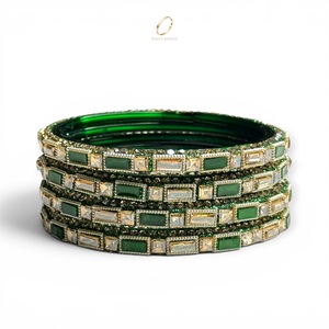 Nouveaux bracelets en verre kashmiri de style tendance avec pierres vertes pour femmes, à porter pour les mariages et les festivals, au prix de gros - Product Image 5