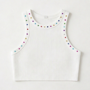 Top Corto Acanalado para Mujer, Sin Mangas, Ajustado, Casual, con Diseño de Pedrería, Proveedor OEM - Product Image 1