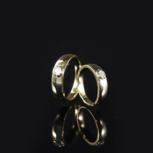 AMBER JEWELS Classique Bagues de mariage Hip Hop en Or massif 14K certifiées IGI, serties de diamants de laboratoire à griffes, unisexes, Or 14K - Product Image 2