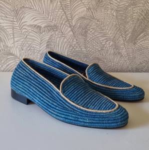 Mocassins pour hommes en raphia faits à la main : Chaussures en cuir marocaines - Product Image 1